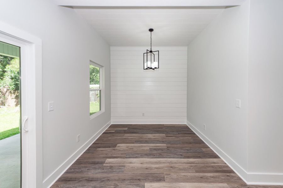 Spacious, unfurnished interior of a new home in , Hanahan (Image 35).