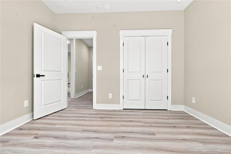 Spacious, unfurnished interior of a new home in , Douglasville (Image 27).