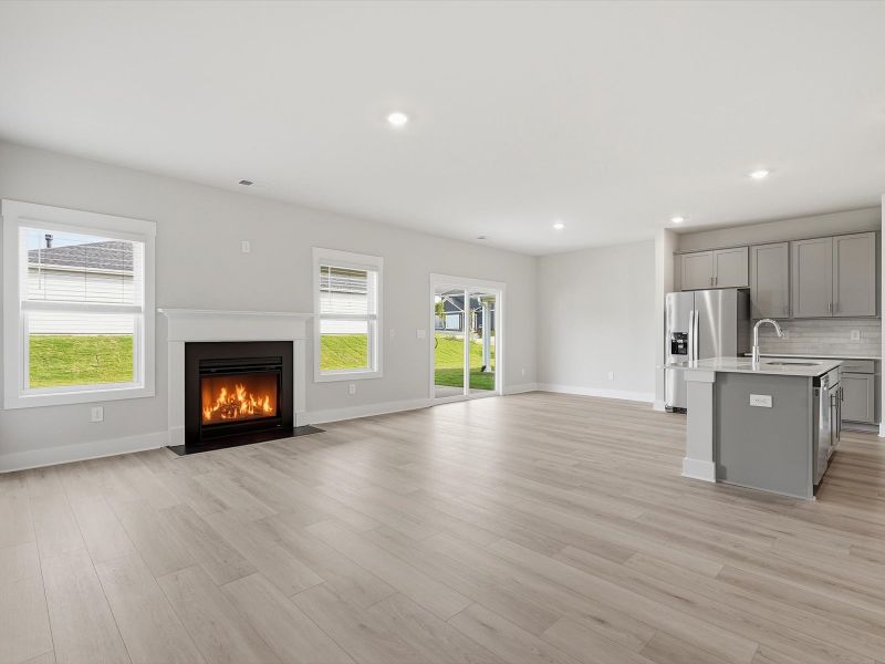 Spacious, unfurnished interior of a new home in Crossing at Abner Creek, Greer (Image 14). Spacious, unfurnished interior of a new home in Crossing at Abner Creek, Greer (Image 14).
