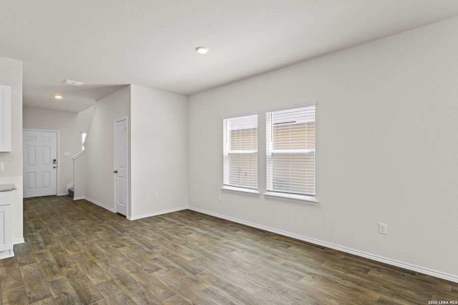 Spacious, unfurnished interior of a new home in Laurel Vistas, San Antonio (Image 25). Spacious, unfurnished interior of a new home in Laurel Vistas, San Antonio (Image 25).