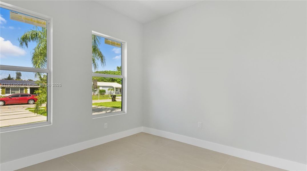 Spacious, unfurnished interior of a new home in , Fort Lauderdale (Image 20). Spacious, unfurnished interior of a new home in , Fort Lauderdale (Image 20).