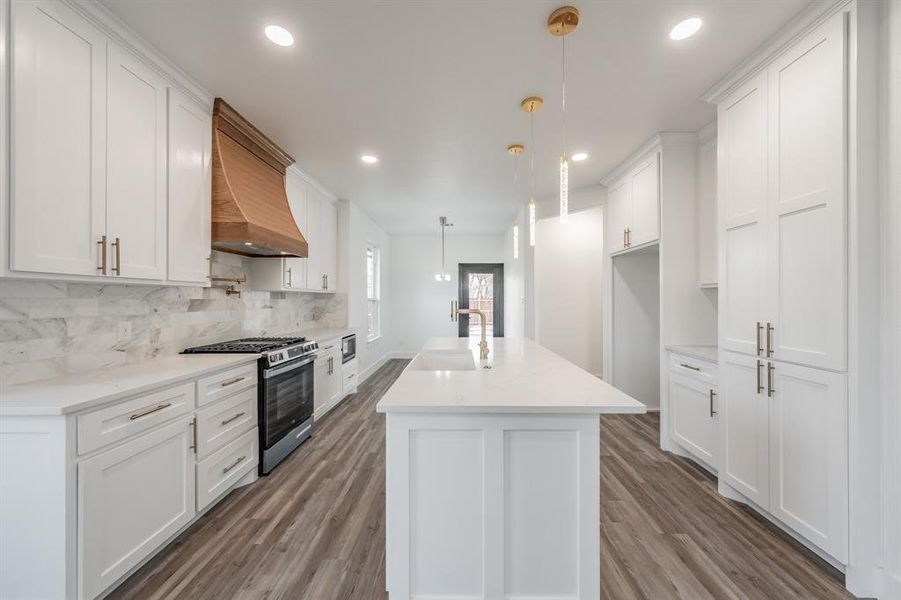 Furnished interior view inside a new home in , Richland Hills (Image 7).