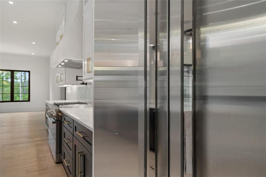 Furnished interior view inside a new home in , Alpharetta (Image 19).