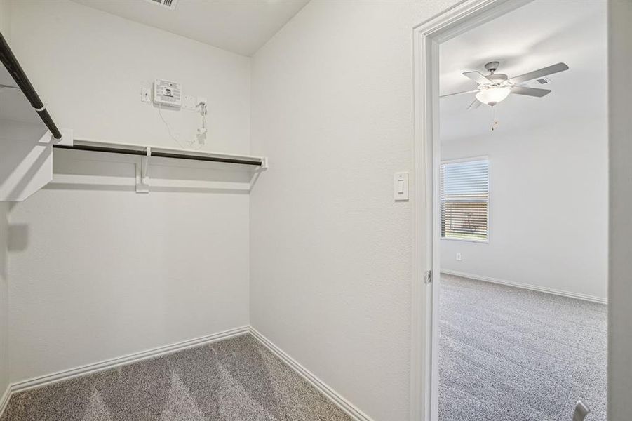 Spacious, unfurnished interior of a new home in Windmore, Princeton (Image 27).