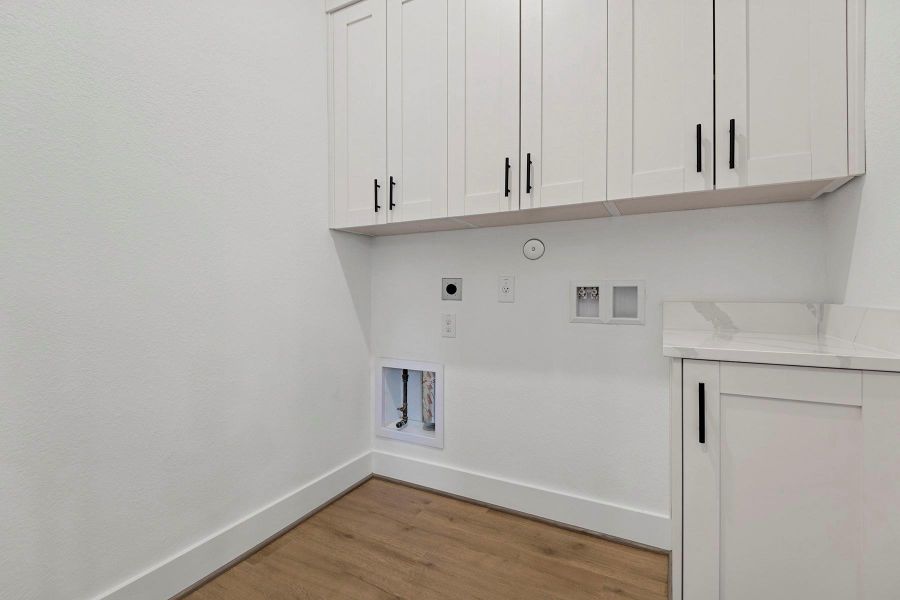 Furnished interior view inside a new home in Hallimore Ranch, Rosenberg (Image 6). Furnished interior view inside a new home in Hallimore Ranch, Rosenberg (Image 6).