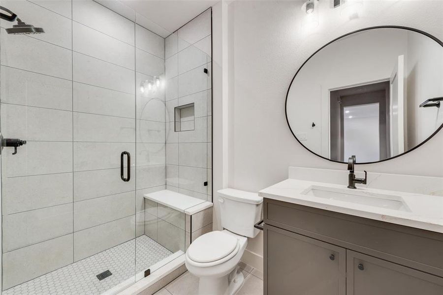 Furnished interior view inside a new home in , Lake Dallas (Image 11).