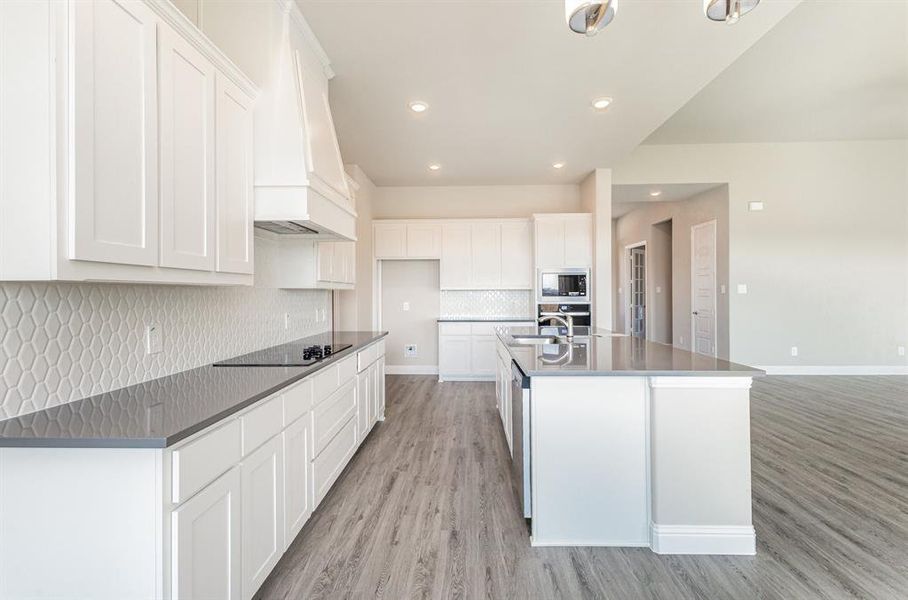Furnished interior view inside a new home in Ten Mile Creek Estates, DeSoto (Image 8).