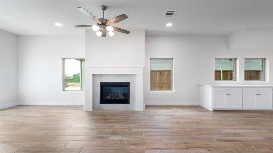 Image 20 of a home in The Heights At Uptown Celina 45'. Image 20 of a home in The Heights At Uptown Celina 45'.