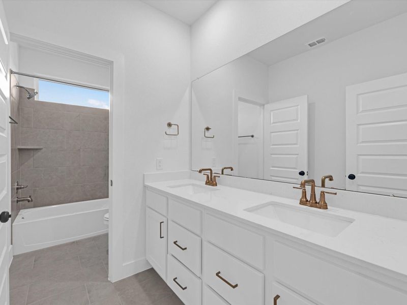 Furnished interior view inside a new home in Jubilee 50′, Hockley (Image 9).