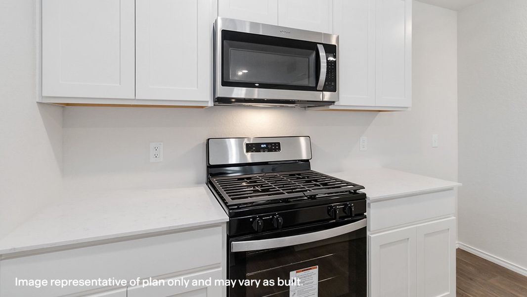 Representative furnished interior of a home built from the The Friedrich by D.R. Horton in Riverstone at Westpointe, San Antonio (Image 8).