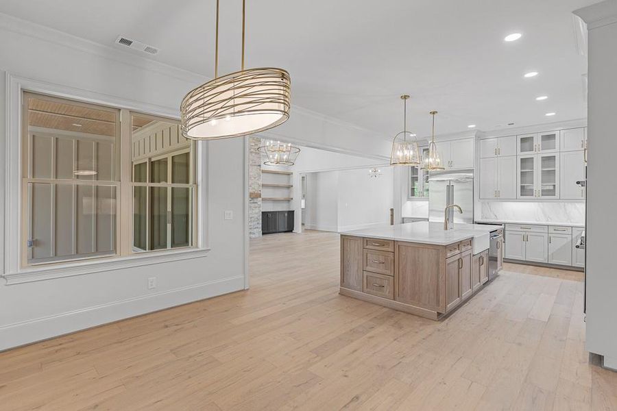 Furnished interior view inside a new home in Chateau E´lan, Braselton (Image 9). Furnished interior view inside a new home in Chateau E´lan, Braselton (Image 9).