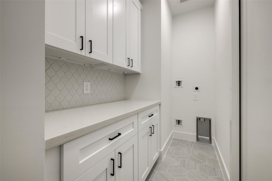 Furnished interior view inside a new home in , Houston (Image 26).