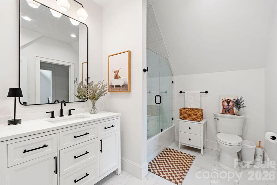 Furnished interior view inside a new home in , Rockwell (Image 41).