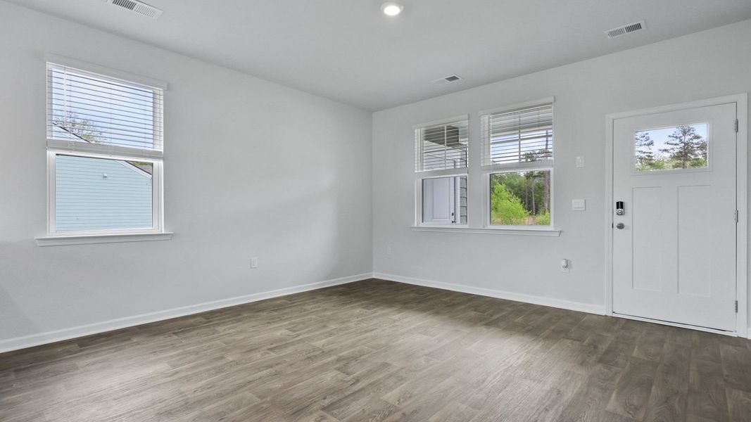 Spacious, unfurnished interior of a new home in North Shore, Summerton (Image 18).