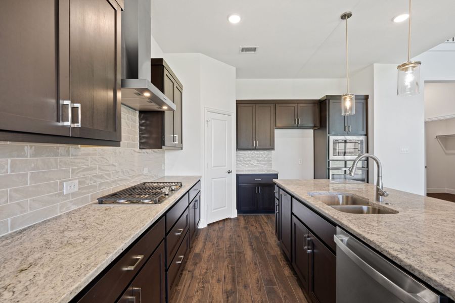 Furnished interior view inside a new home in Lake Breeze, Lavon (Image 8). Furnished interior view inside a new home in Lake Breeze, Lavon (Image 8).