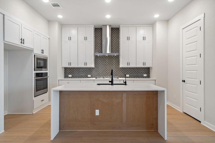 Furnished interior view inside a new home in Park Collection at Lariat, Liberty Hill (Image 11). Furnished interior view inside a new home in Park Collection at Lariat, Liberty Hill (Image 11).