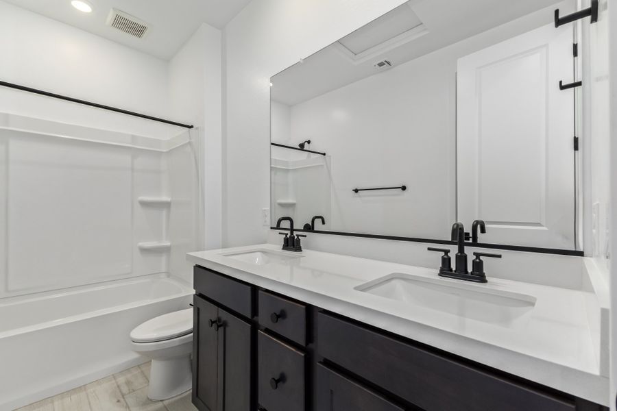 Furnished interior view inside a new home in Frontera, Surprise (Image 6).