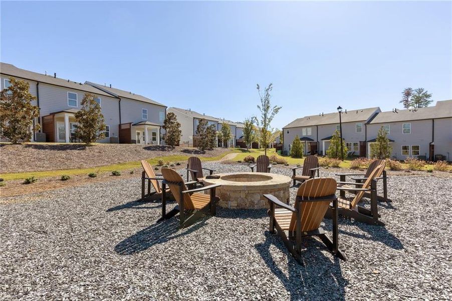 Community amenities in Willowcrest Townhomes, Mableton (Image 44).