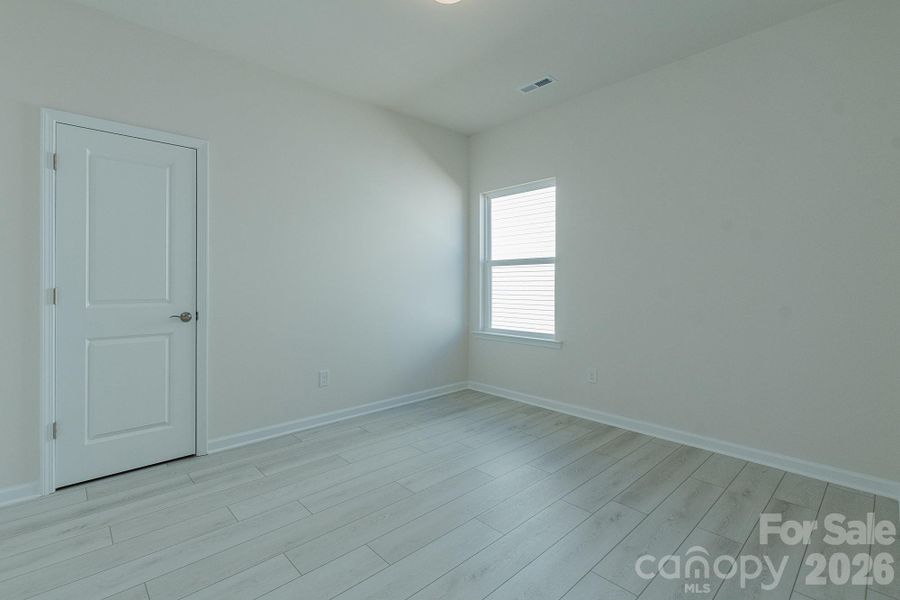 Spacious, unfurnished interior of a new home in Winecoff, Salisbury (Image 18).