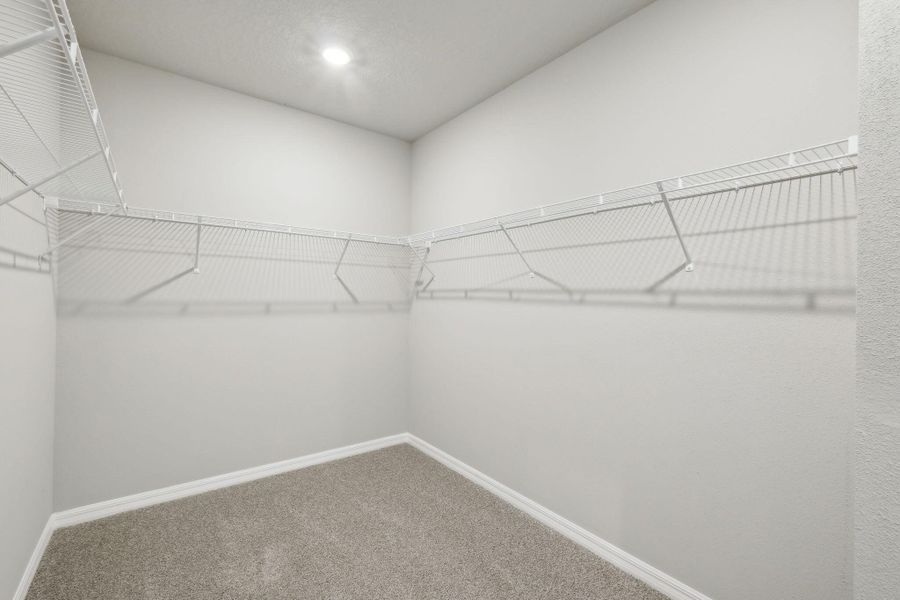 Spacious, unfurnished interior of a new home in Hampton Park - Classic Series, Vero Beach (Image 15).