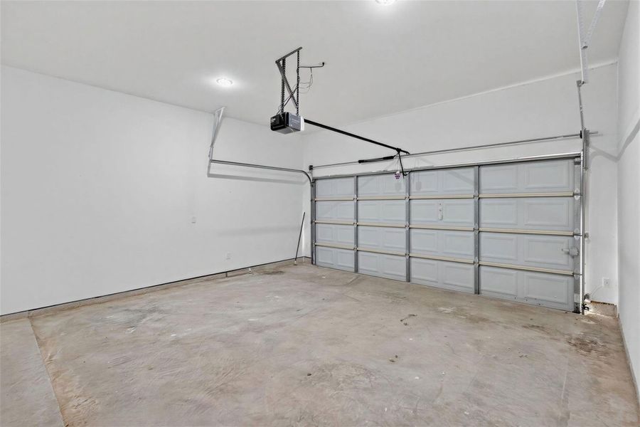 Spacious, unfurnished interior of a new home in , Houston (Image 21). Spacious, unfurnished interior of a new home in , Houston (Image 21).