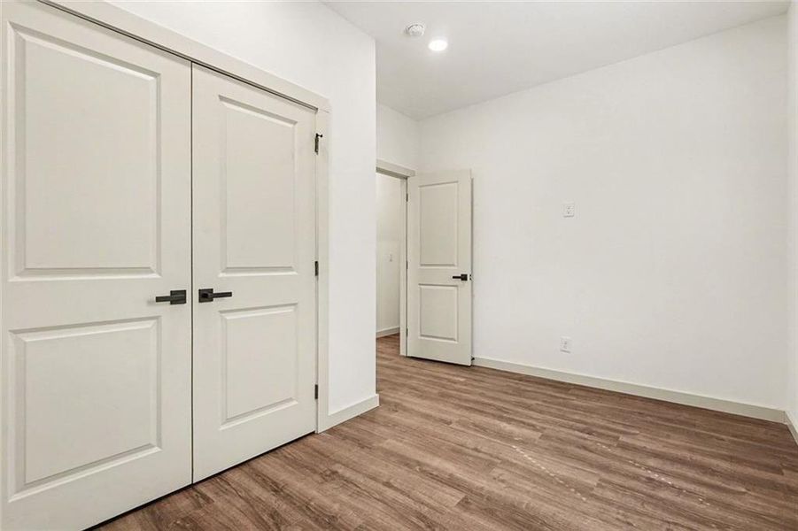 Spacious, unfurnished interior of a new home in , Conyers (Image 32).