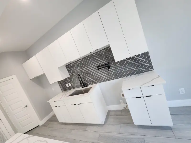 Furnished interior view inside a new home in , Houston (Image 5). Furnished interior view inside a new home in , Houston (Image 5).