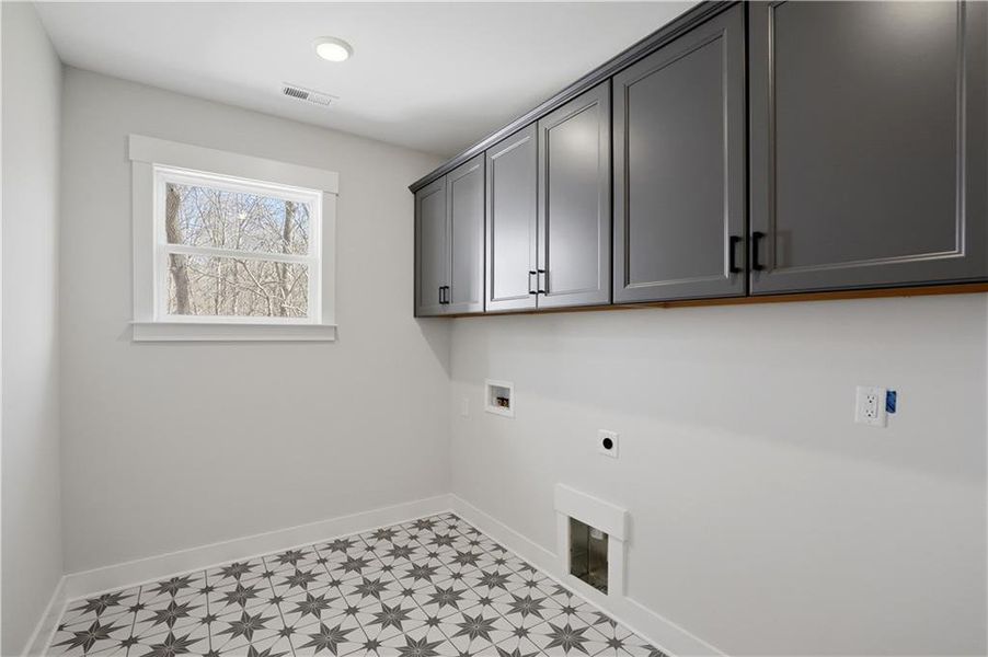 Spacious, unfurnished interior of a new home in , Dawsonville (Image 69).