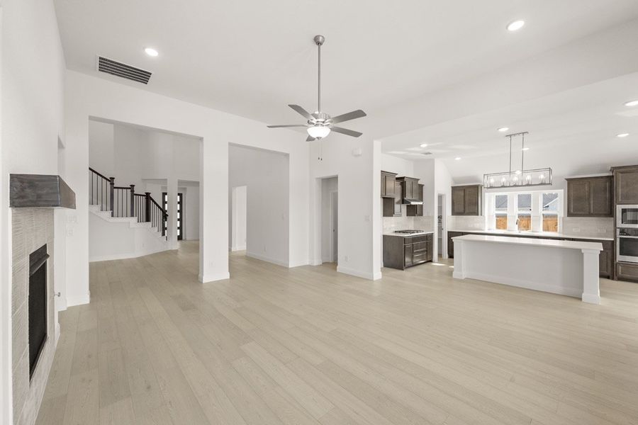 Image 27 representing the Sandstone II by Pacesetter Homes in Timberbrook, Justin, TX.
