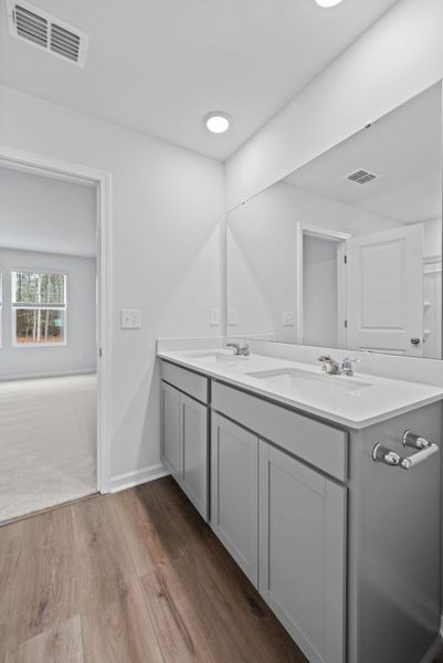 Furnished interior view inside a new home in Grand Arbor, Blythewood (Image 8).