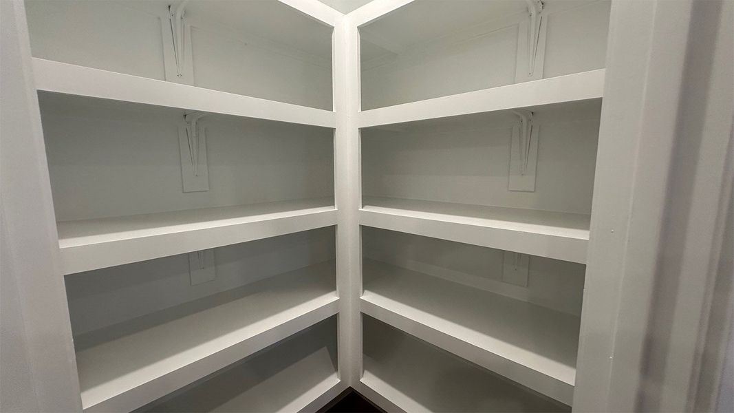 Close-up of interior finishes inside a home in Rancho Vista, Corpus Christi (Image 10).