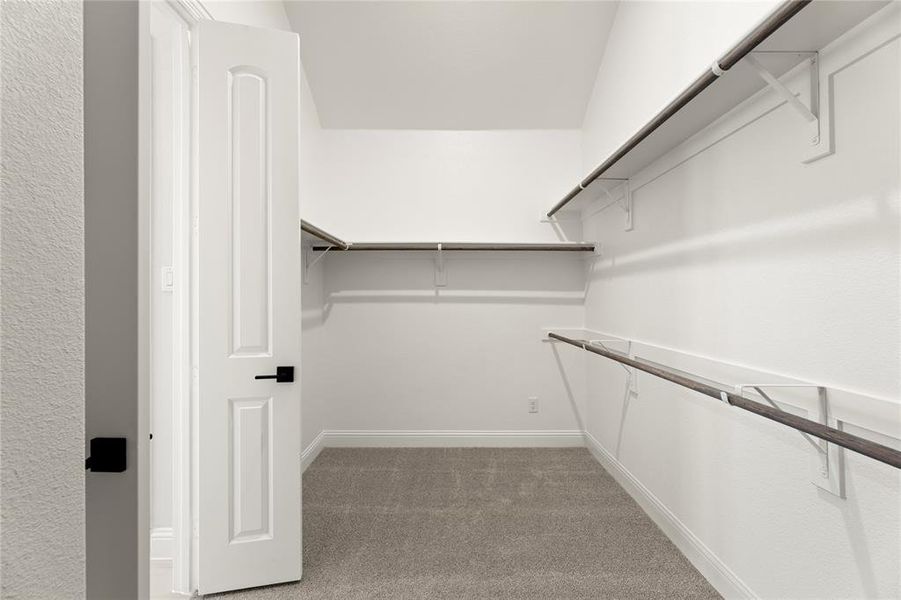 Image 25 of a home in Hillside Village.