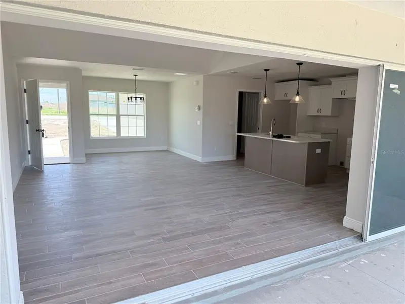 Spacious, unfurnished interior of a new home in , Ocala (Image 16).