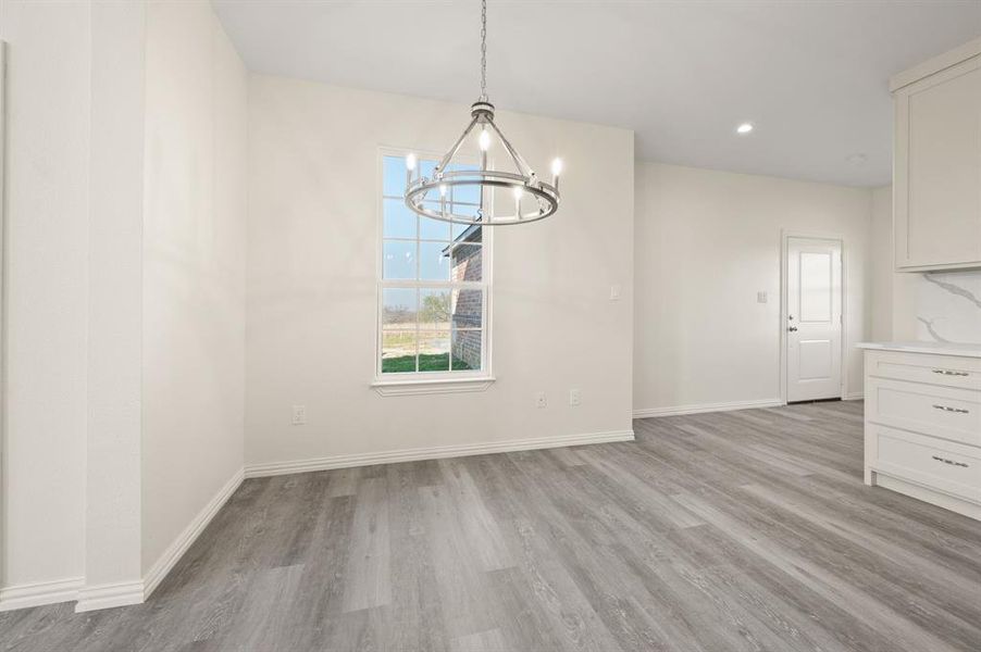 Spacious, unfurnished interior of a new home in , Grand Prairie (Image 24).
