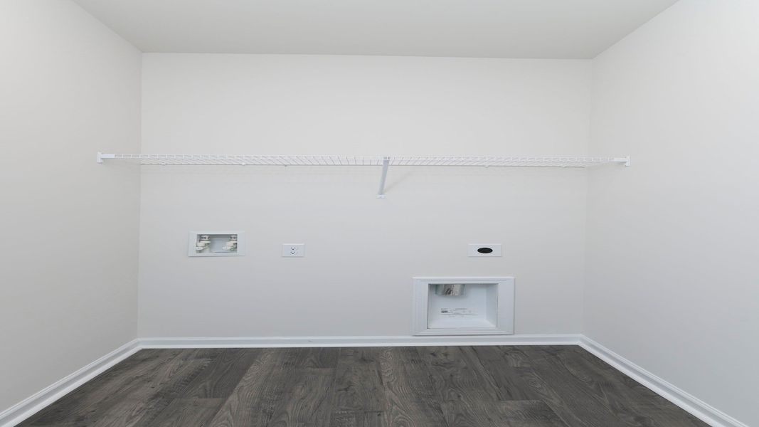 Spacious, unfurnished interior of a new home in Hunter's Branch, Hopkins (Image 17).