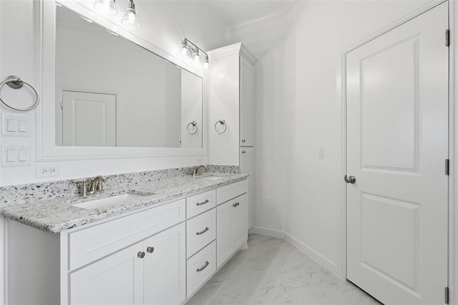 Furnished interior view inside a new home in , Tolar (Image 12).