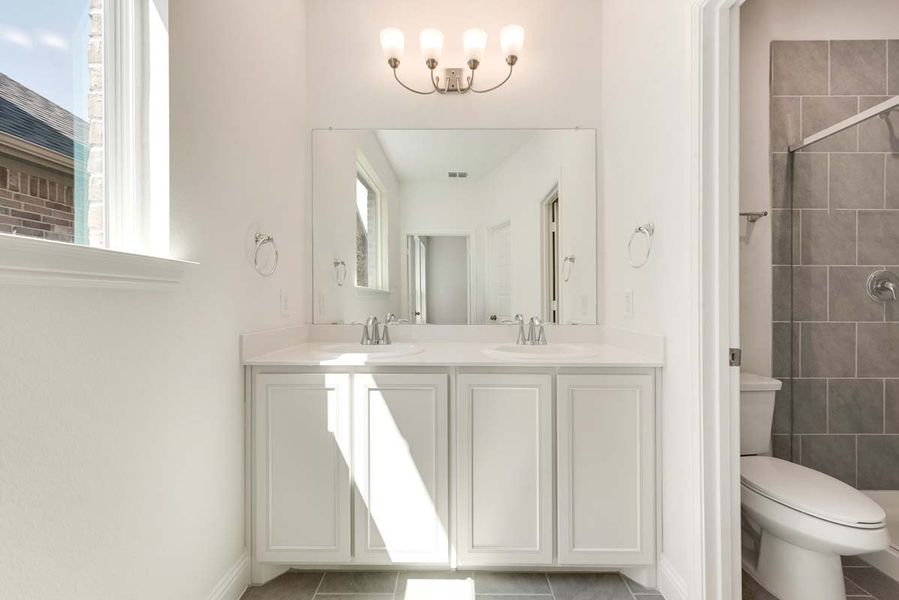 Furnished interior view inside a new home in Elevon, Lavon (Image 12).