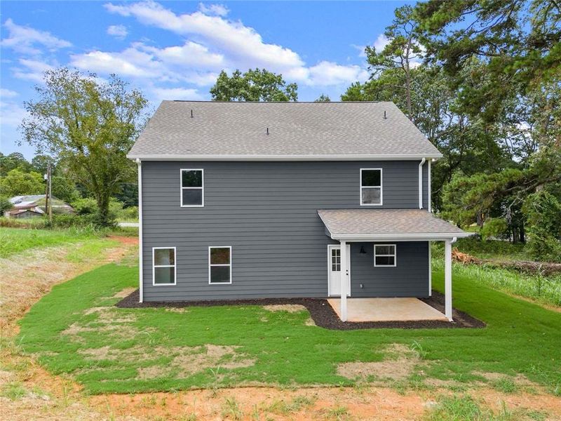 Exterior details and patio area of a home in , Clarkesville (Image 30).