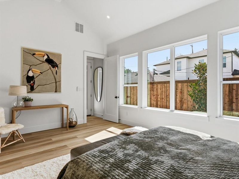 Furnished interior view inside a new home in , Dallas (Image 15).