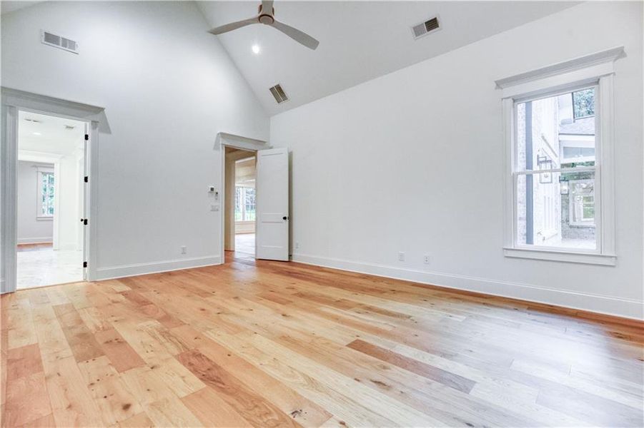Spacious, unfurnished interior of a new home in , Covington (Image 41).