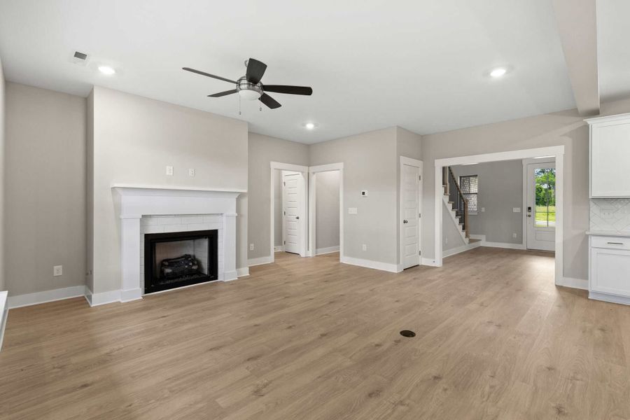 Spacious, unfurnished interior of a new home in Watermill, Lebanon (Image 6).