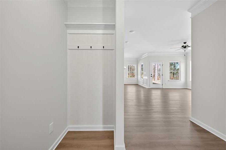Spacious, unfurnished interior of a new home in Allen Manor, Hoschton (Image 27).