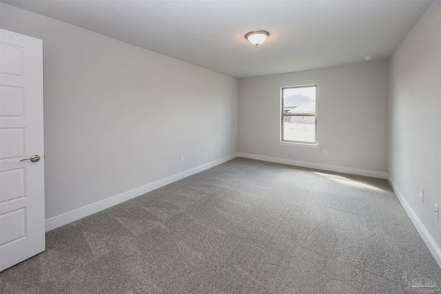 Spacious, unfurnished interior of a new home in Emmaline Gardens, Milton (Image 22).