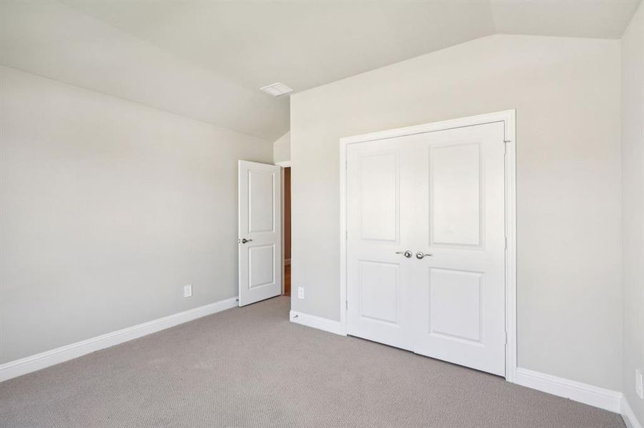 Photo is not of the actual home, but is an inspirational photo of builder’s model home and may depict options, furnishings, and/or decorator features that are not included.