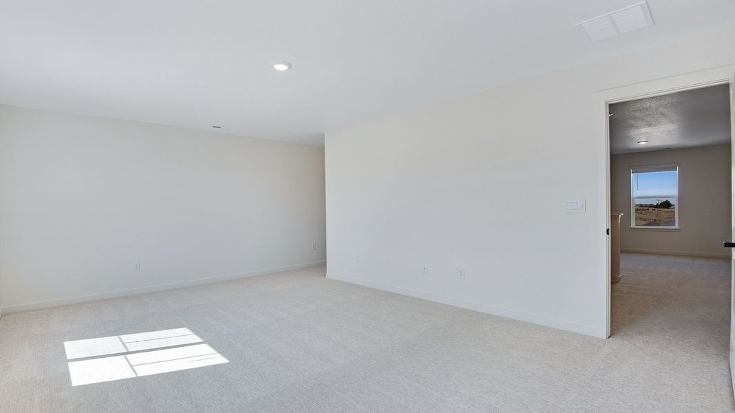 Spacious, unfurnished interior of a new home in Spring Valley Ranch, Elizabeth (Image 38). Spacious, unfurnished interior of a new home in Spring Valley Ranch, Elizabeth (Image 38).