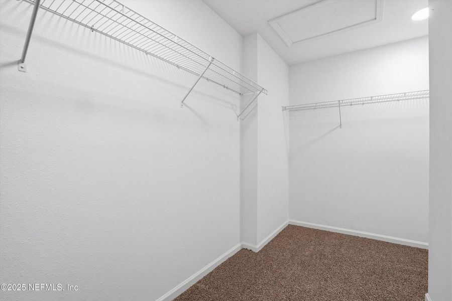 Spacious, unfurnished interior of a new home in Sawmill Branch Express, Palm Coast (Image 27). Spacious, unfurnished interior of a new home in Sawmill Branch Express, Palm Coast (Image 27).