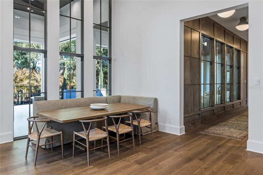 Community amenities in , Windermere (Image 72).