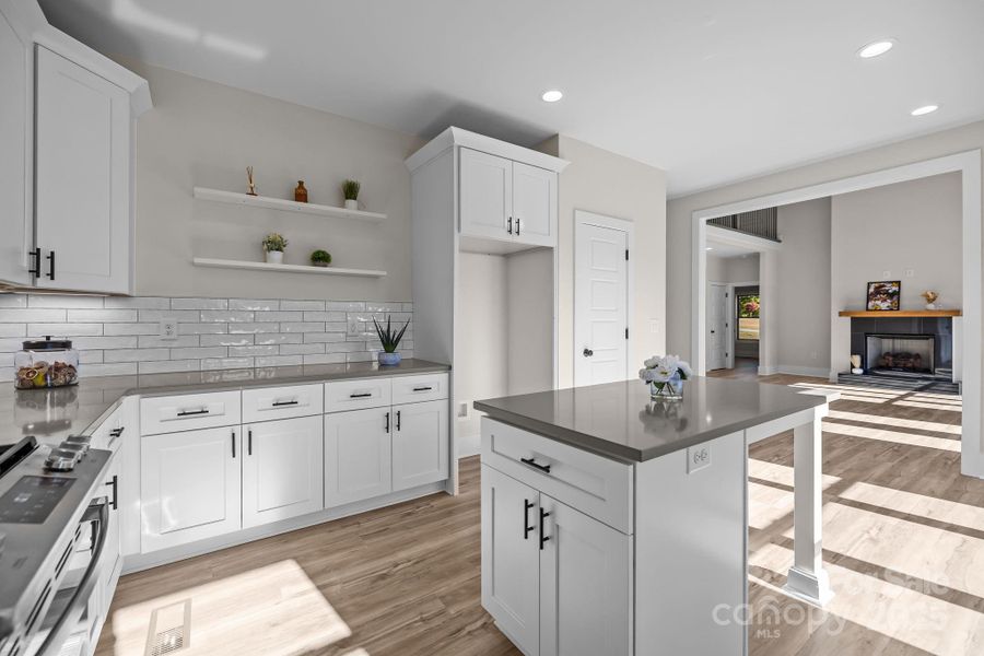 Furnished interior view inside a new home in , Monroe (Image 9).