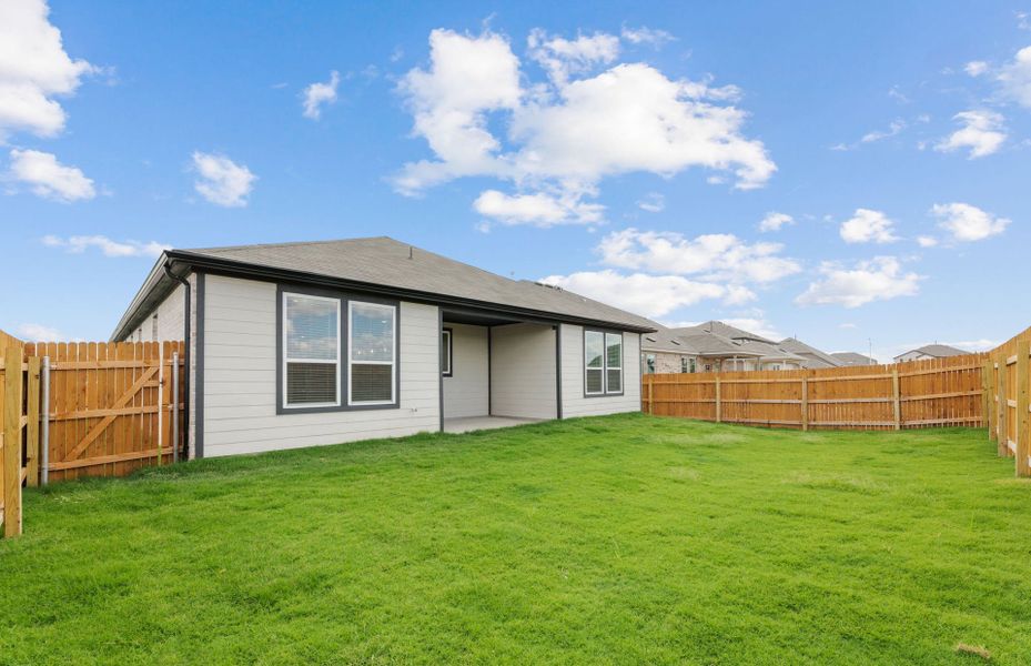 Exterior details and patio area of a home in Lagos, Manor (Image 24).