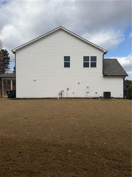 Exterior details and patio area of a home in , Acworth (Image 18).